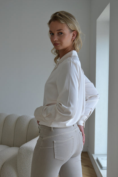 Push Up Mid Waist Skinny Jeans